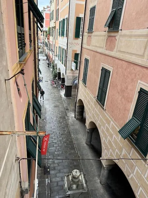 Bighetti Living Apartment Chiavari 0*,  Italy